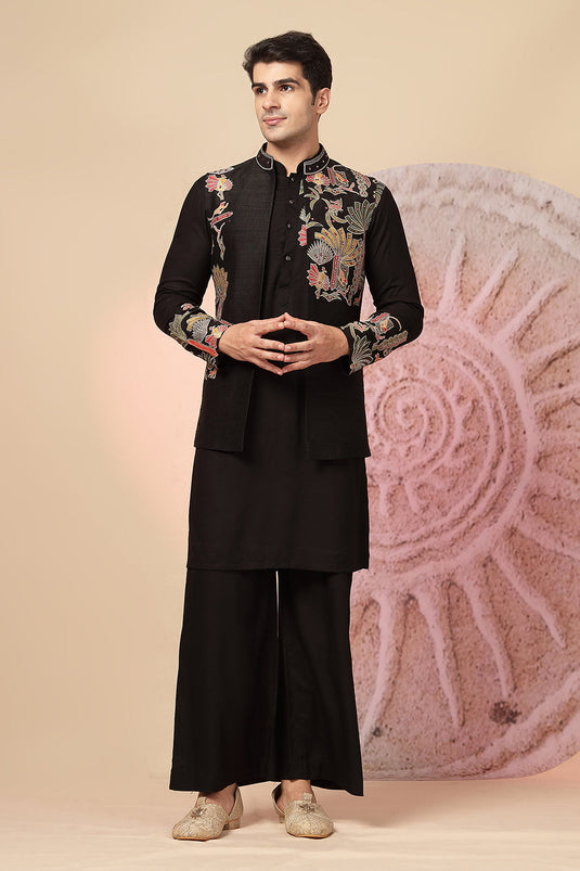 Black Indo-Western Kurta Set With Embroidered Nehru Jacket