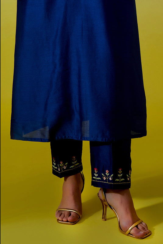 Blue Kaftan styke kurta with pant