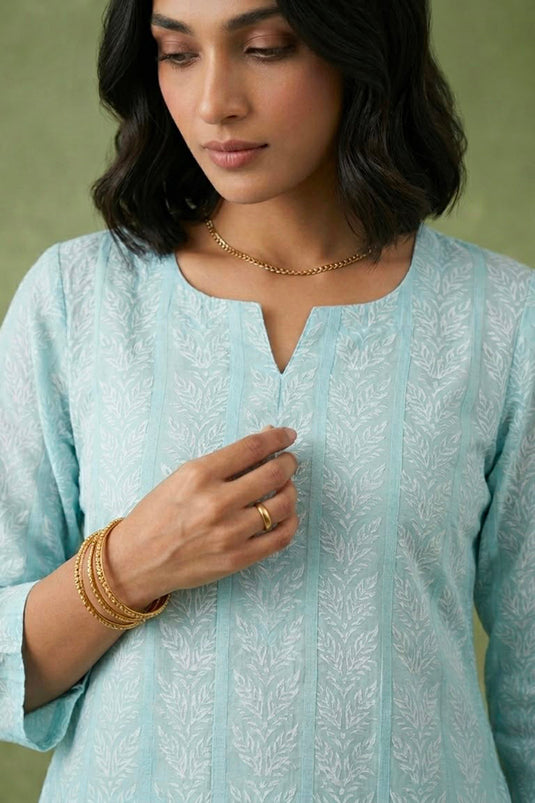 Blue pleated suit set