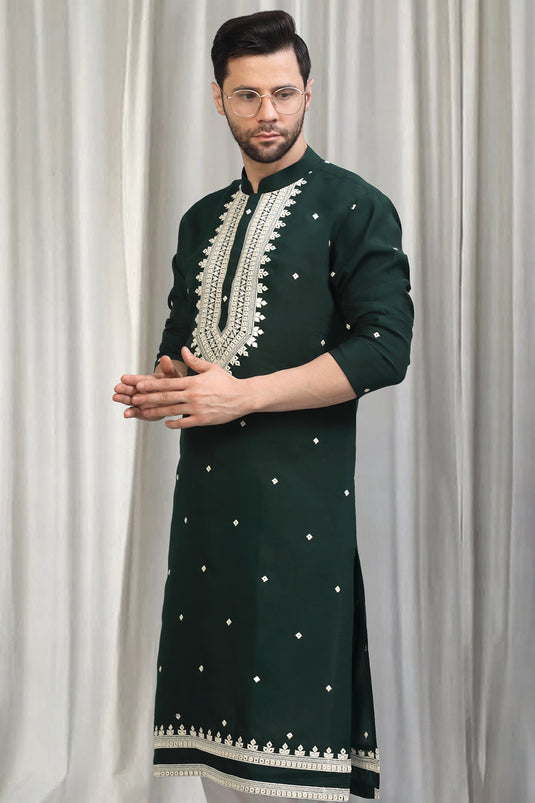 Classic  Embroidered Kurta With Back Elastic Pants