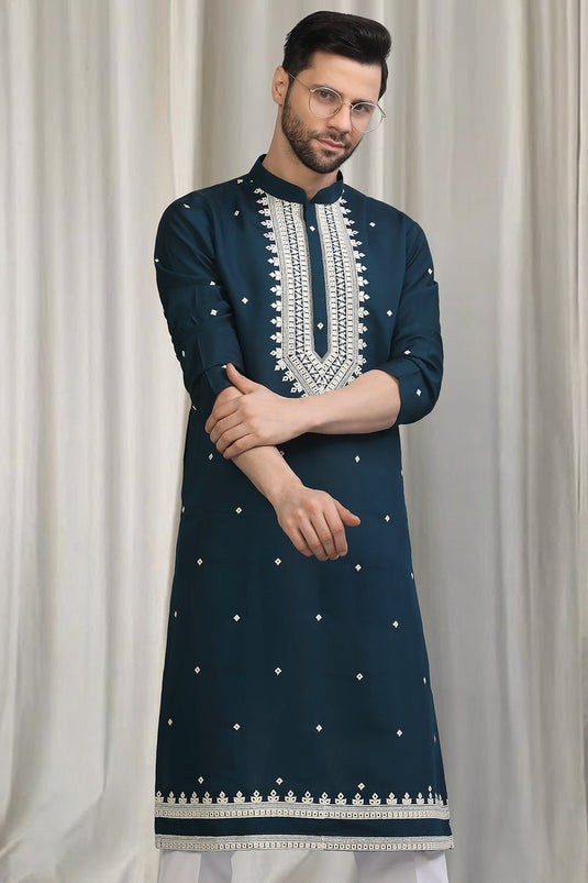 Classic  Embroidered Kurta With Back Elastic Pants