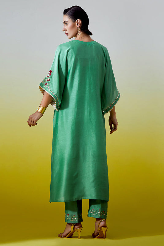 Green Kaftan styke kurta with pant