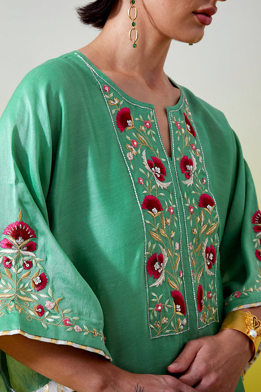 Green Kaftan styke kurta with pant