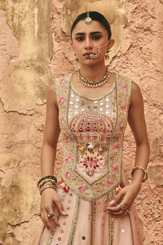 GULABI SHAAN