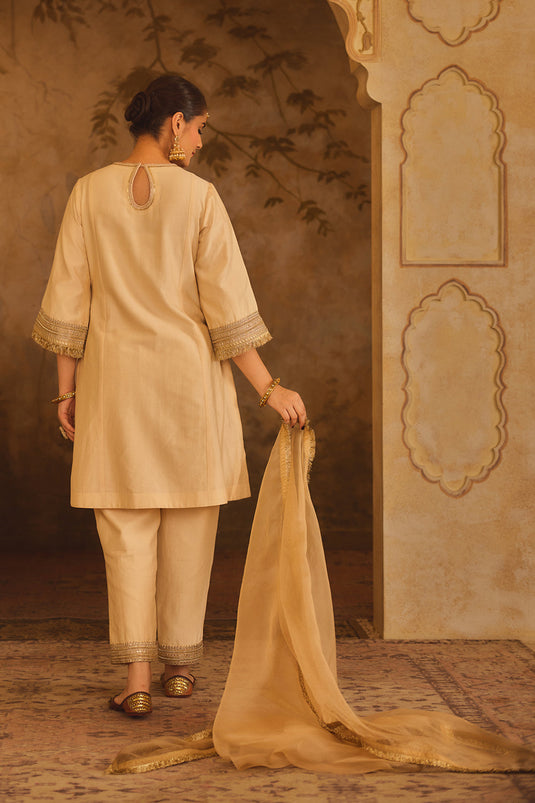 Gulbano Cream Zero-Neck A-Line Kurta Set