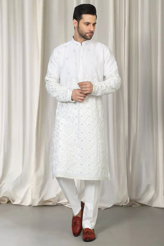 Harsh Mirror  Embroidered Kurta With Back Elastic Pants