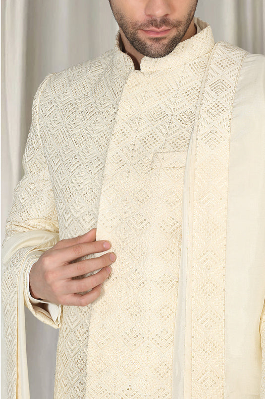Jashne Bahaar Sherwani Set With Kurta , Dupatta And Pants