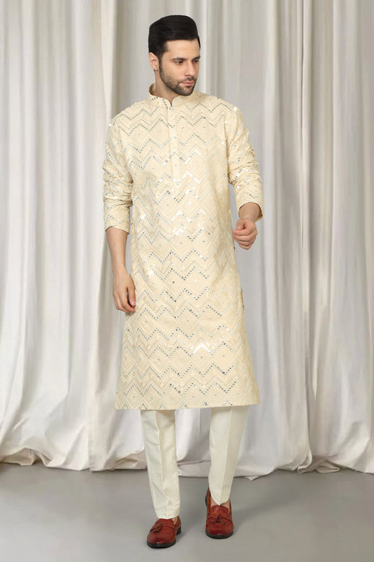 Krishna Mirror Embroidered Kurta With Back Elastic Pants