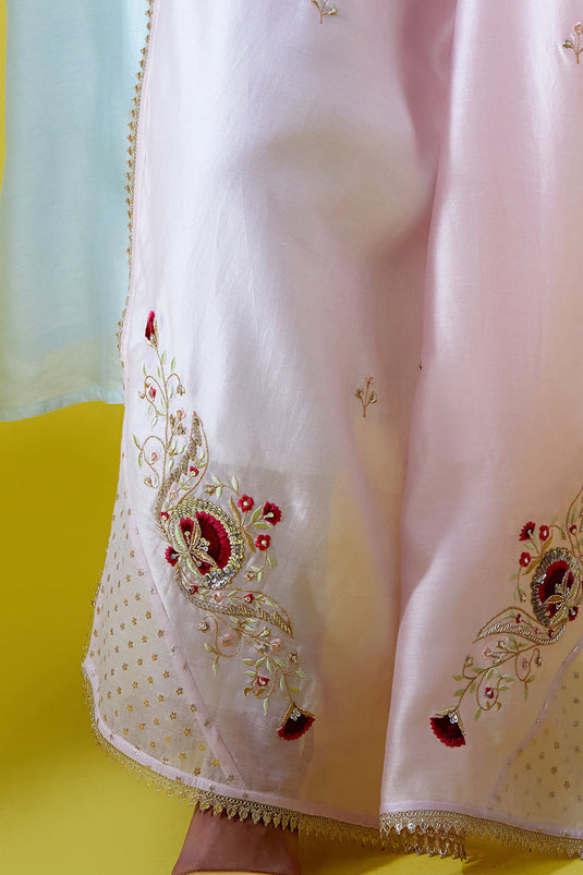 Light Pink Embroidered dupatta with lace detailing