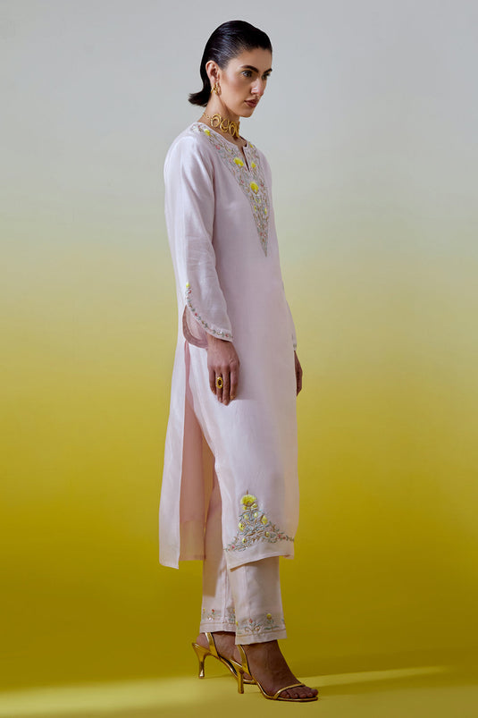 Light Pink Notched neck kurta with pant