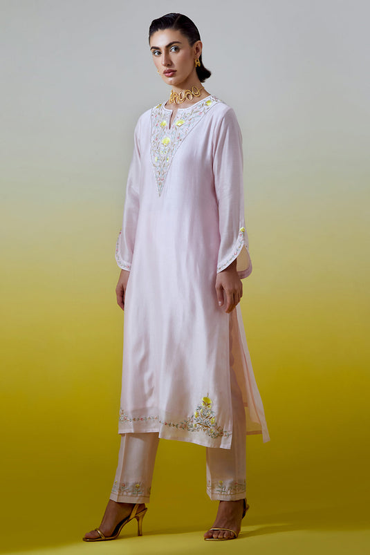 Light Pink Notched neck kurta with pant