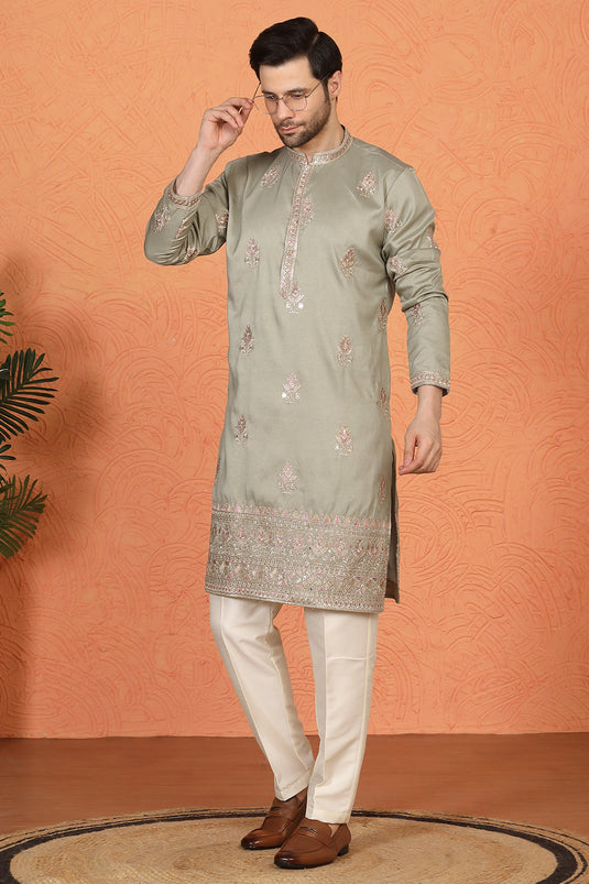 Maharaj Embroidered Kurta with Back Elastic Pants