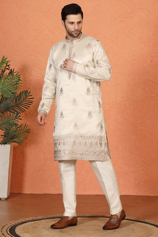 Maharaj Embroidered Kurta with Back Elastic Pants