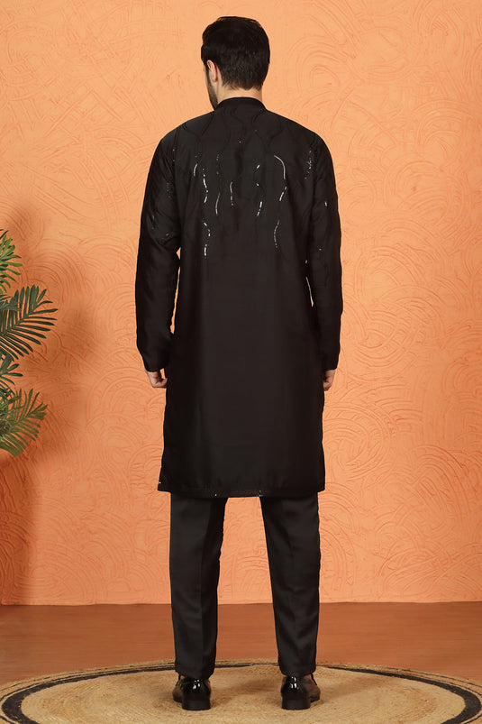 Mehfil-E-Khaas  Embroidered Kurta Set with Back Elastic Pants