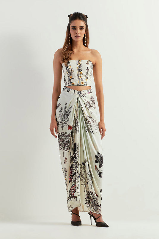 Multi Colour Cape With Inner And Skirt