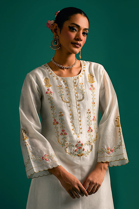 Off White hand embroidered silk chanderi kurta set
