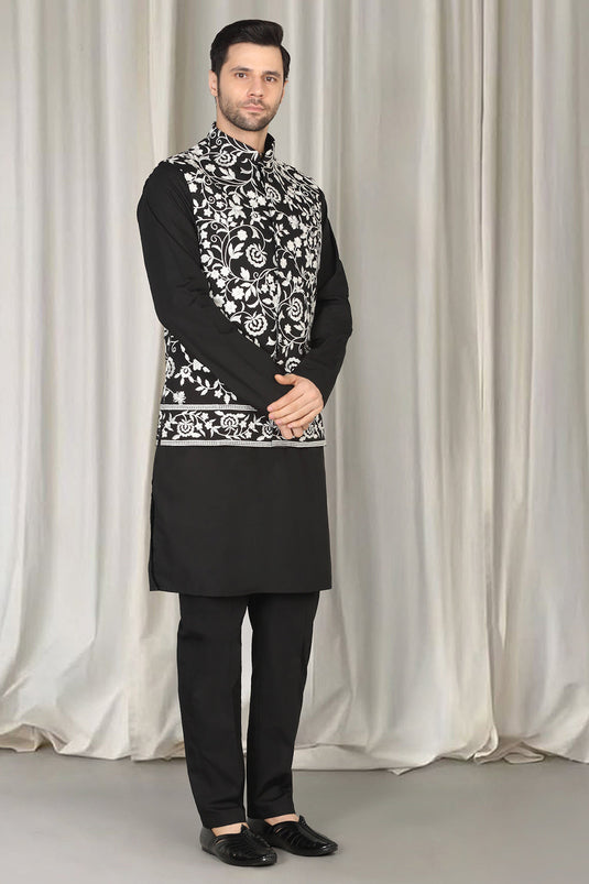 Phool Bahaar Embroidered Bandi With Kurta And  Back Elastic Pants