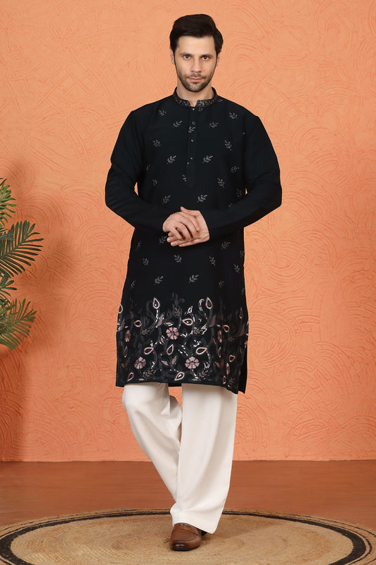 Phool Buta  Patti Embroidered Kurta with Loose Fit Parallel Matching  Pants