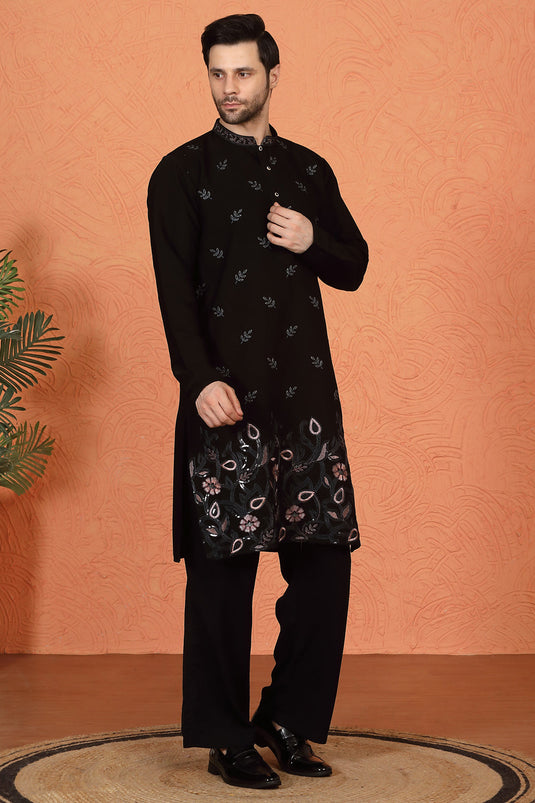 Phool Buta  Patti Embroidered Kurta with Loose Fit Parallel Matching  Pants