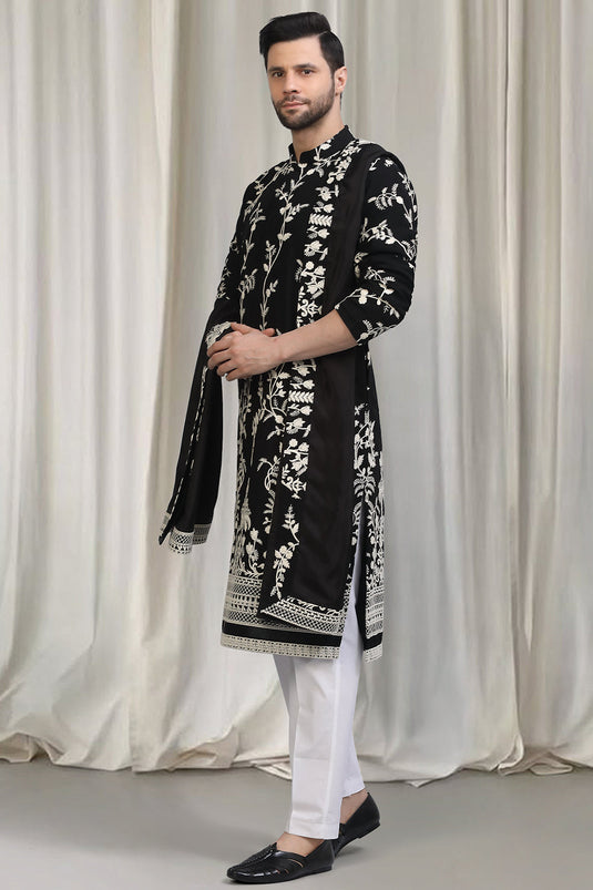Phool Patti  Embroidered Kurta With Back Elastic Pants And Dupatta