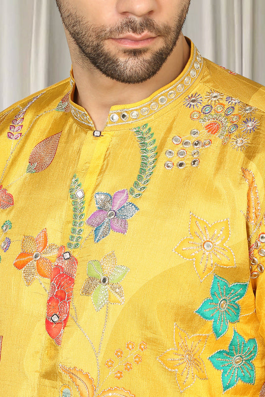 Phool Utsav Embroidered Kurta With Back Elastic Pants
