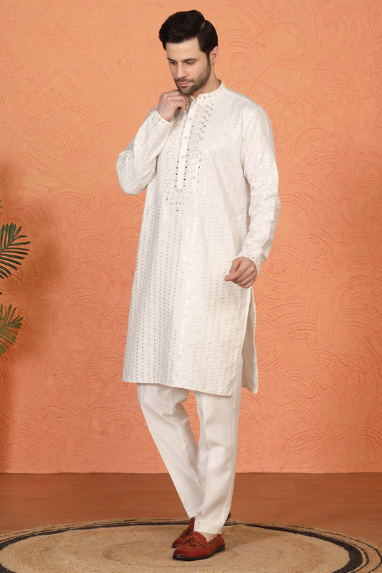 Raas Mirror  Embroidered Kurta with  Back Elastic Pants And Dupatta