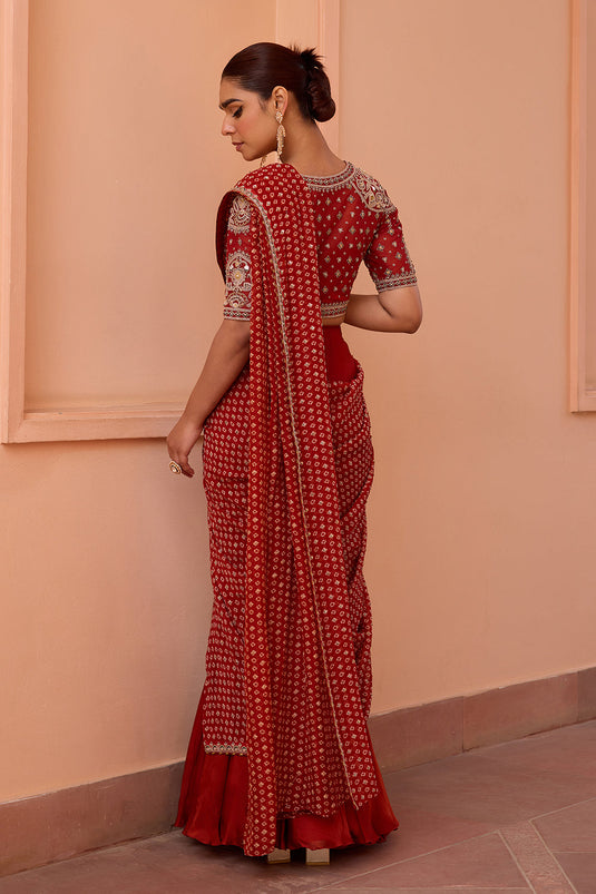 Red bandhani pre drape saree set with detachable pallu and belt