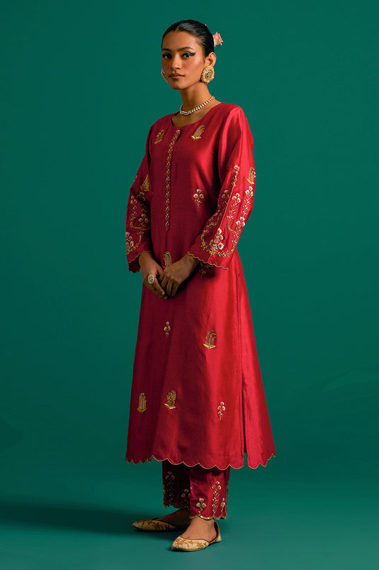 Red hand embroidered silk chanderi kurta set