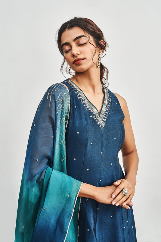 Teal Blue Kalidaar with Teal Blue X Bottle Green Shaded Dupatta