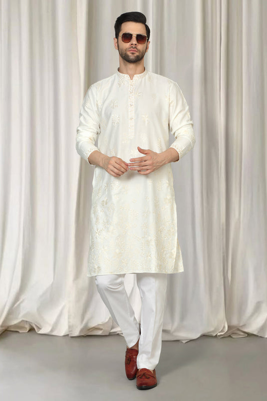 Upwan  Embroidered Kurta Back Elastic Pants