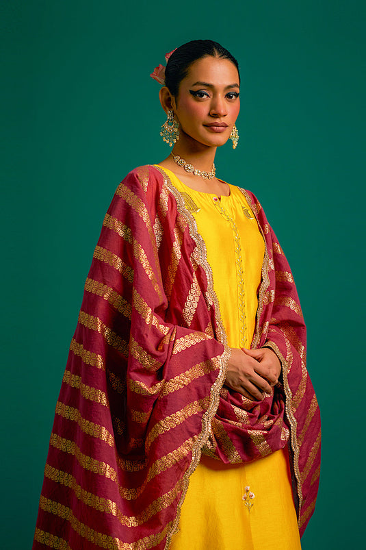 Yellow hand embroidered silk chanderi kurta set with wine chanderi dupatta
