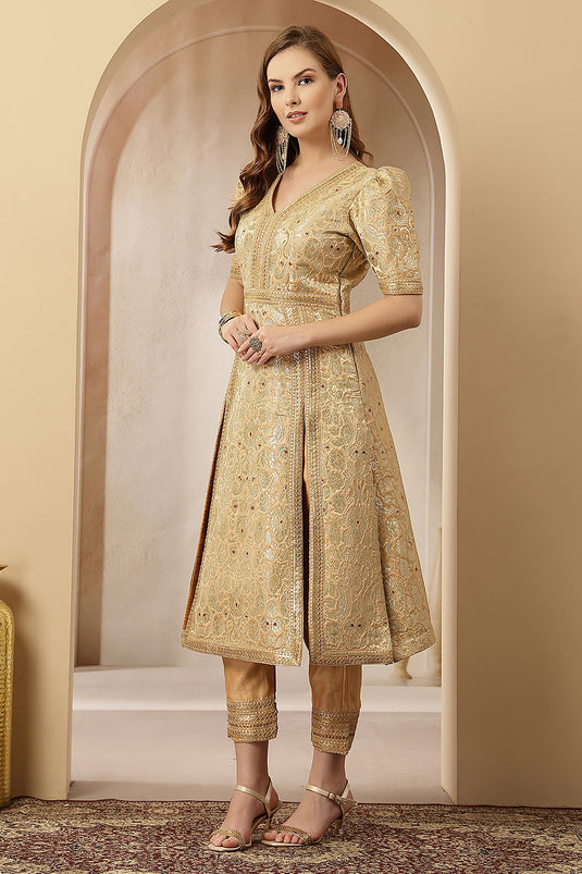 Zar-e-Nazneen